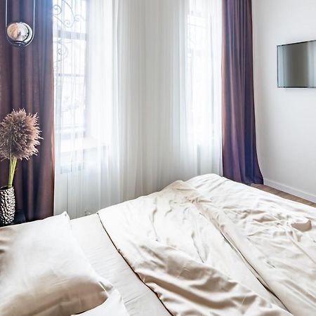 Romari Таманська 12 Apartment Лвив Екстериор снимка
