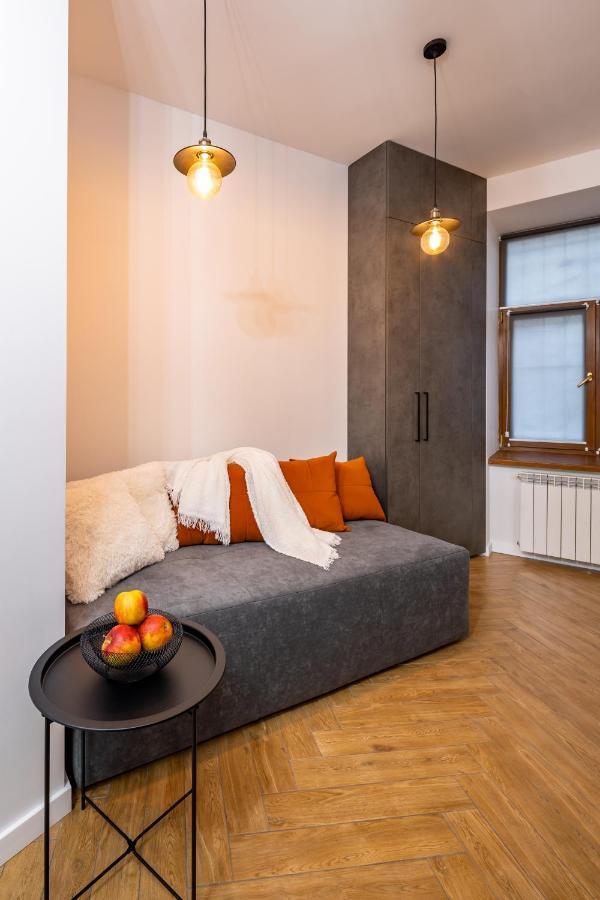 Romari Таманська 12 Apartment Лвив Екстериор снимка