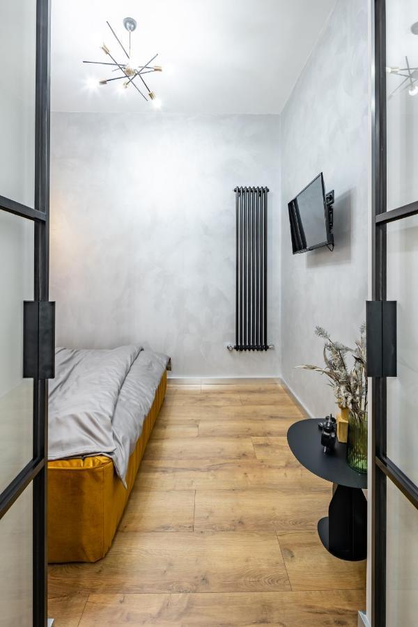 Romari Таманська 12 Apartment Лвив Екстериор снимка