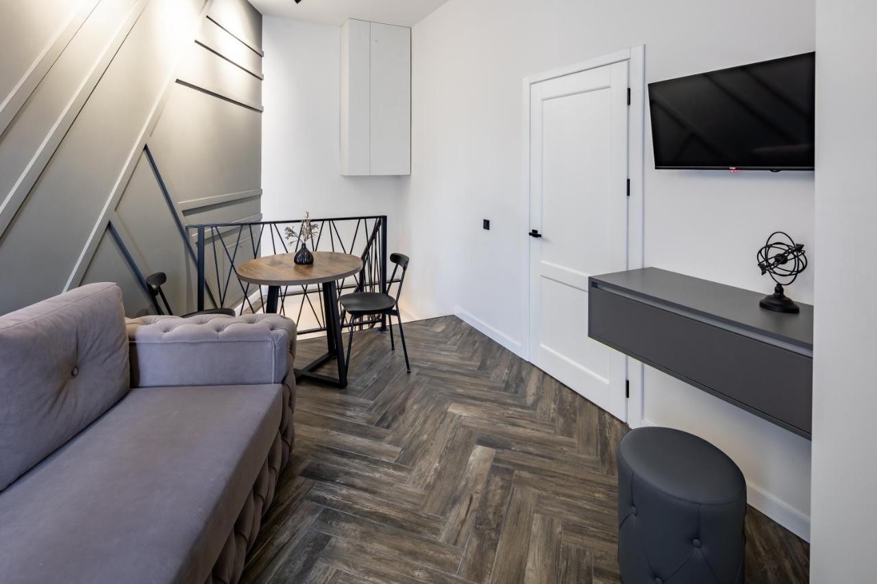 Romari Таманська 12 Apartment Лвив Екстериор снимка