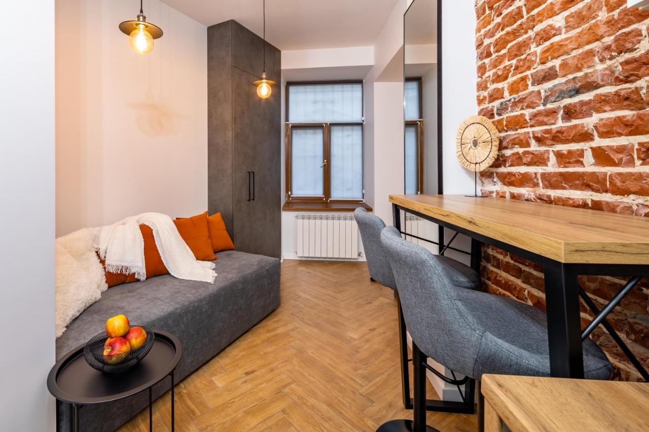 Romari Таманська 12 Apartment Лвив Екстериор снимка